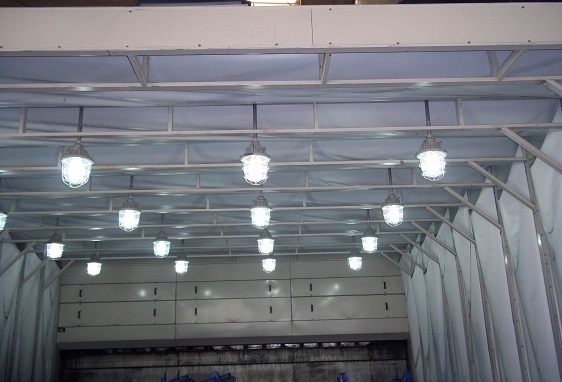 伸縮式噴漆房照明系統