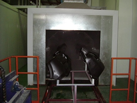 汽車保險(xiǎn)桿滑噴涂線