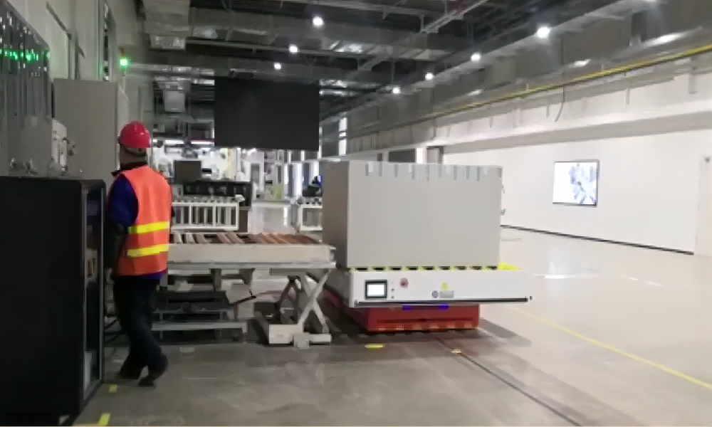 30噸重載AGV搬運(yùn)小車應(yīng)用